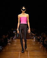 バレンシアガ 2025年夏コレクション - 記憶を辿る｜写真53