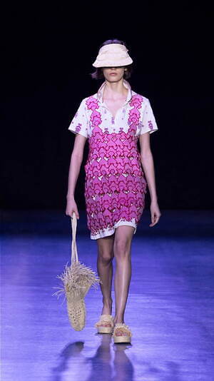 ヴィヴィアン タム(VIVIENNE TAM) 2025年春夏ウィメンズコレクション  - 写真37