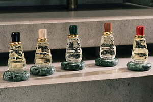 ボッテガ・ヴェネタ「ヴェネツィア」着想の25年冬フレグランス、波打つガラスボトル＆5つの香り