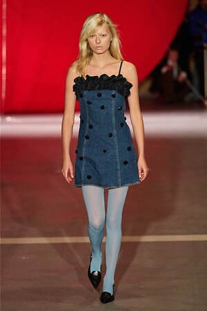 バウム ウンド ヘルガーテン(BAUM UND PFERDGARTEN) 2025-26年秋冬ウィメンズ&メンズコレクション  - 写真29