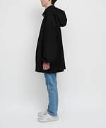 ディガウェル×エフシーイー“究極の黒”アウター、ボリューム感たっぷりのダウンジャケットなど｜写真10