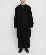 ディガウェル×エフシーイー“究極の黒”アウター、ボリューム感たっぷりのダウンジャケットなど｜写真5