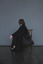 ディスコード ヨウジヤマモトの千鳥格子柄バッグ、“花のつぼみ”着想フォルムのレザーバッグなど｜写真14