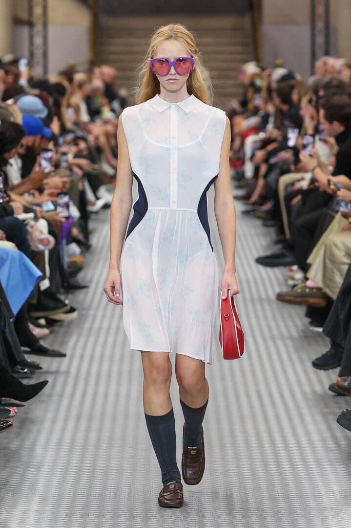 ミュウミュウ(MIU MIU) 2025年春夏ウィメンズコレクション ミュウミュウ(MIU MIU) 2025年春夏ウィメンズコレクション