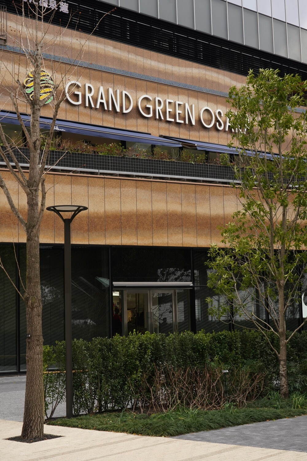 「グラングリーン大阪」南館にレストラン・ファッションなど55店舗の商業施設、高級ホテルや温浴スパも｜写真4