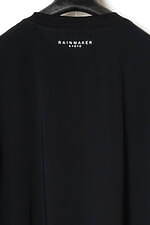 レインメーカー×写真家ヴィヴィアン・サッセンのTシャツ、彫刻作品を用いた抽象的グラフィック｜写真14