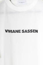 レインメーカー×写真家ヴィヴィアン・サッセンのTシャツ、彫刻作品を用いた抽象的グラフィック｜写真12