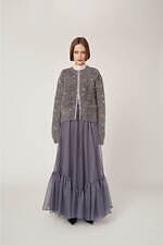 ミューラル“ダリア柄”刺繍のダウンジャケット＆“光のきらめき”ニット、名古屋で期間限定ストア｜写真10