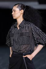 タエ アシダ 2025年春夏コレクション - 溶け合う人間と自然｜写真10