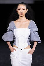 タエ アシダ 2025年春夏コレクション - 溶け合う人間と自然｜写真48