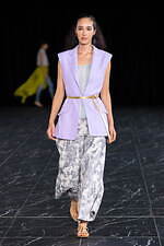 タエ アシダ 2025年春夏コレクション - 溶け合う人間と自然｜写真65