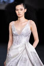 タエ アシダ 2025年春夏コレクション - 溶け合う人間と自然｜写真93