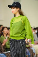 ユキ トリヰ 2025年春夏コレクション - 新たな自分と出会う｜写真16