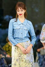 ユキ トリヰ 2025年春夏コレクション - 新たな自分と出会う｜写真24