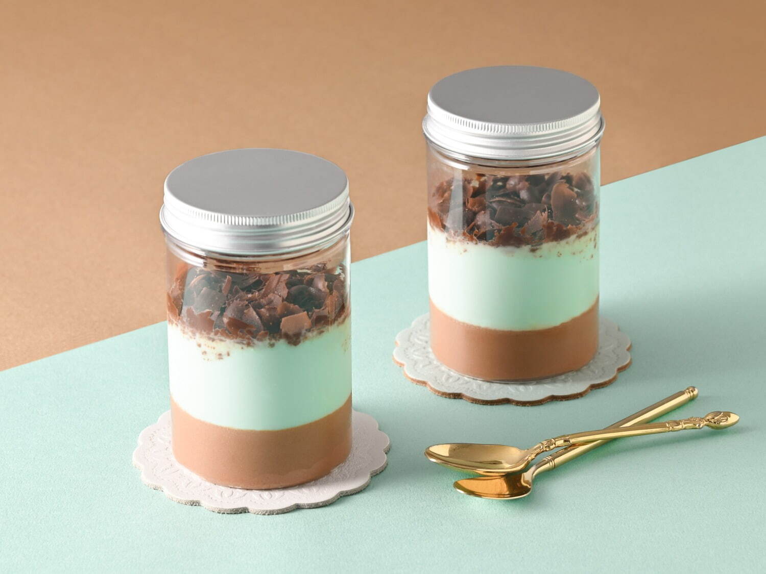 エキュート大宮にチョコミントスイーツ集結、“テディベアクランチ”のせたドーナツ＆サクとろ贅沢パイなど｜写真12