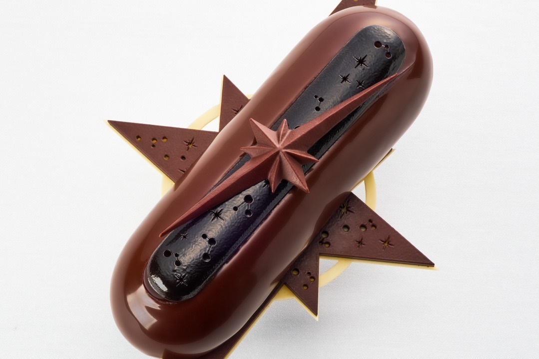 チョコレートケーキ｜松屋銀座24年クリスマスケーキ、“羅針図”ショコラケーキ＆食べきりサイズの“雪の結晶”ムース