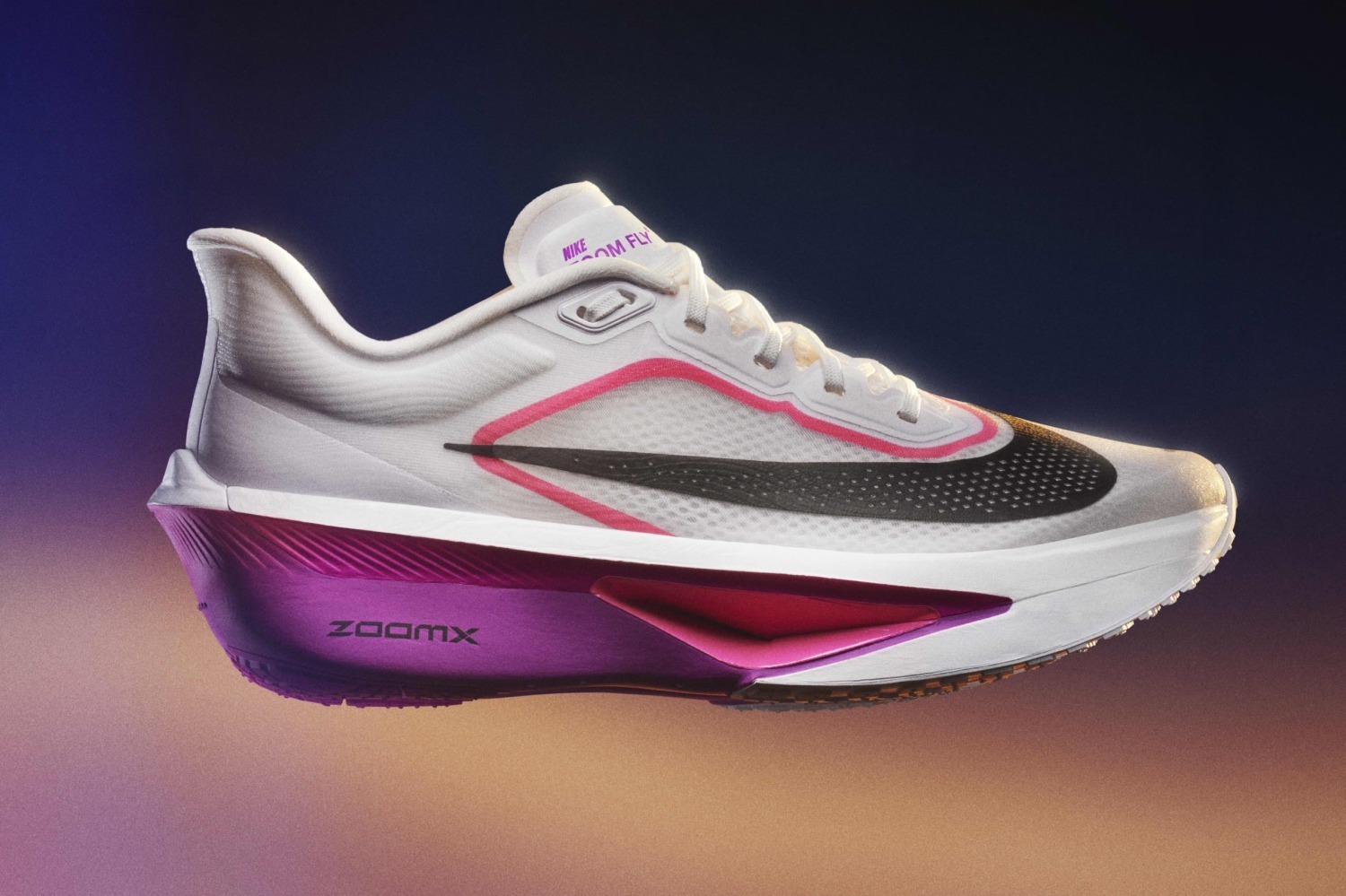【たっきー様】 ZOOM FLY 6ナイキズームフライ6 ランニングシューズ ナイキのランニングシューズ「ナイキ ズーム フライ 6」ブランド