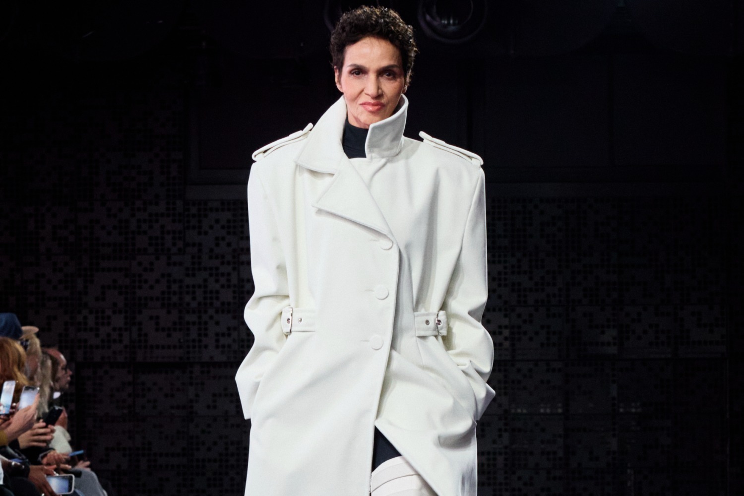 ジャンヌ フリオ 2025-26年秋冬 ウィメンズ&メンズ コレクション