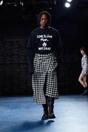 ジャンヌ フリオ(Jeanne Friot) 2025-26年秋冬ウィメンズ&メンズコレクション  - 写真8