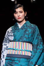 ジョウタロウ サイトウ 2025年春夏コレクション - 遊び心あふれるキモノスタイル｜写真26