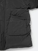 ダイワ ピア39“ミリタリー着想”ダウンジャケット、セーラーカラーに変化する立ち襟フード｜写真38