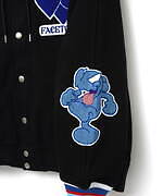 ファセッタズム“くすみブルー”パッチ付きスタジャン、コイン パーキング デリバリーとコラボ｜写真28