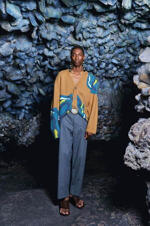 ジ エルダー ステイツマン(The Elder Statesman) 2025年春夏ウィメンズ&メンズコレクション  - 写真4