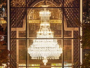 恵比寿ガーデンプレイス2024年イルミネーション、世界最大級バカラシャンデリア＆クリスマスマルシェ｜写真1