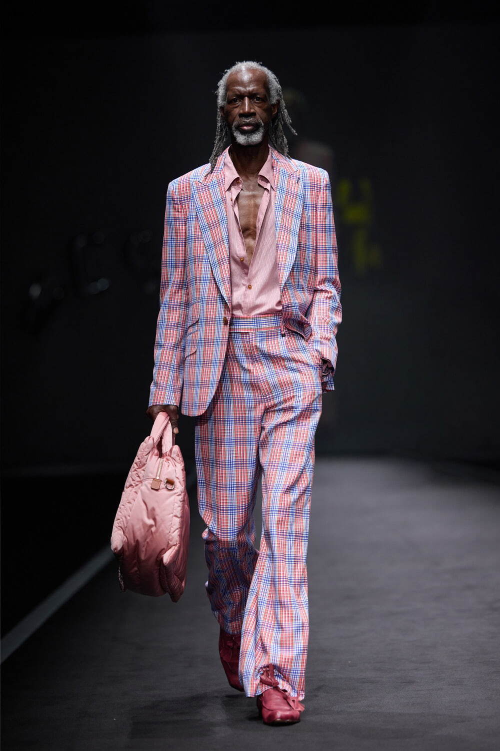 ヴィヴィアンウエストウッド今期2025ss パネルブロッキングブルゾンスウェット Collection｜VIVIENNE WESTWOOD 2025AW | Lula JAPAN [ルラ