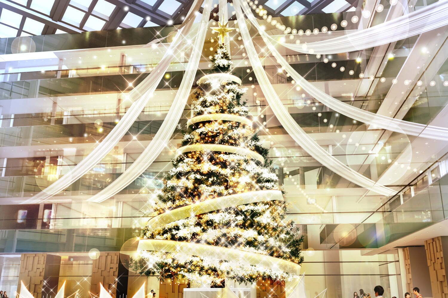 大型商業施設｜KITTE丸の内24年クリスマスイベント“巨大ツリー”出現、約3万球の光が織りなすライティングショー