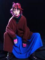 Y's×ジョン スメドレー初コラボ - “色を重ねる”ウールのリブニット、淡いブルーなど全6色｜写真1