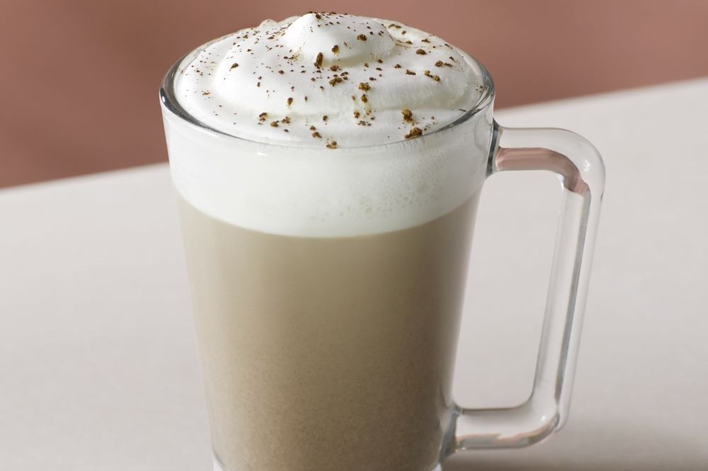 スターバックス リザーブ ロースタリー 東京、冬限定の和紅茶 ティー ラテ＆カクテル風コーヒー