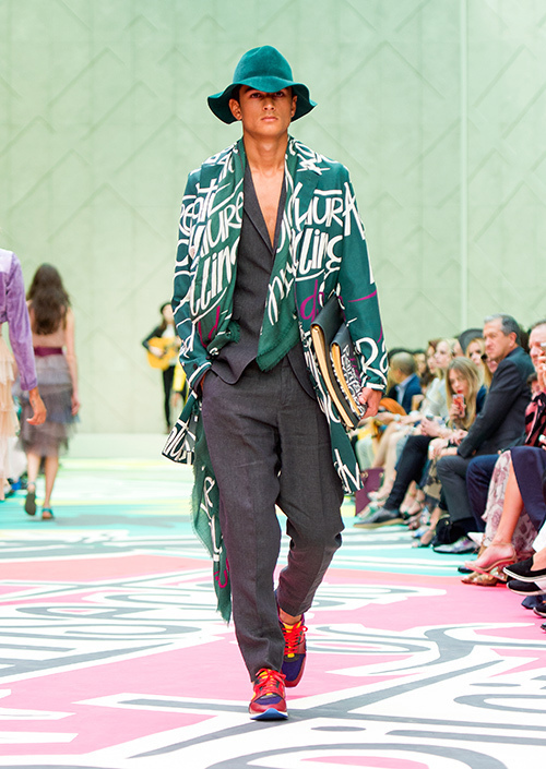 バーバリープローサム(Burberry Prorsum) 2015年春夏ウィメンズ&メンズコレクション  - 写真40