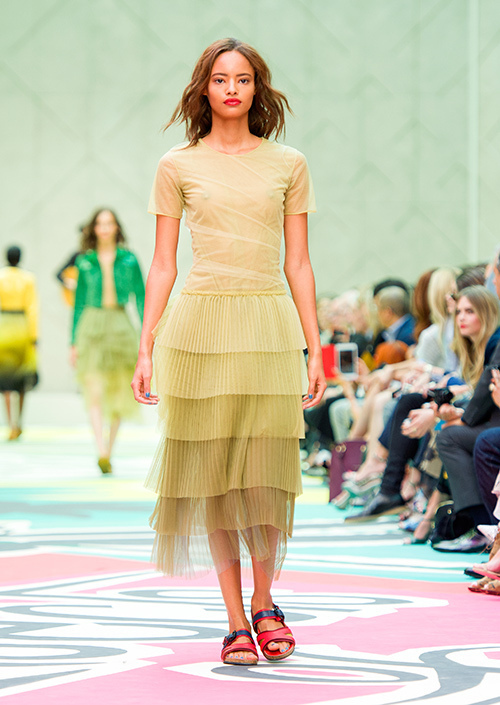 バーバリープローサム 2015年春夏<span>コレクション</span> - 写真43