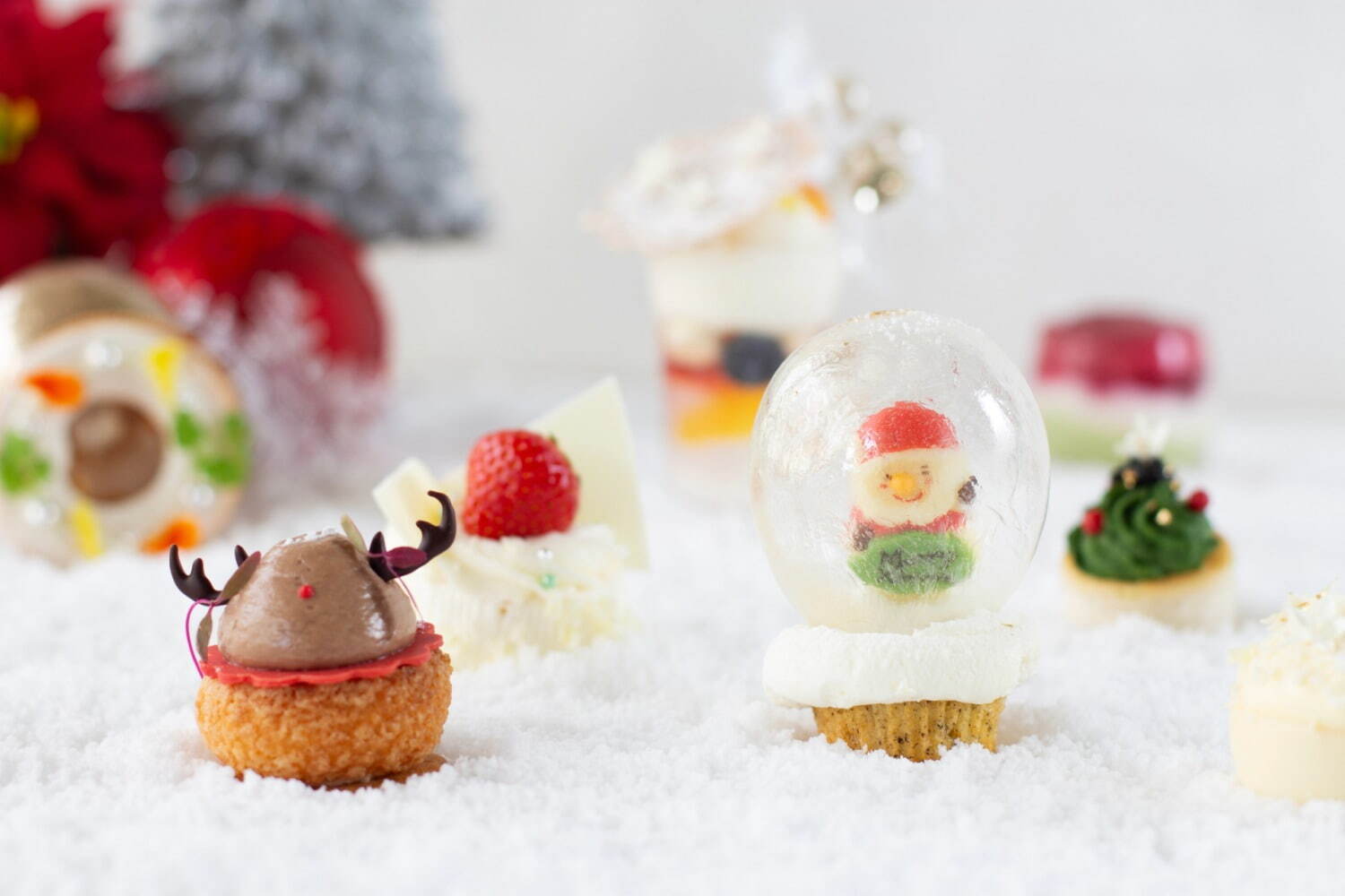ウェスティンホテル大阪「ホワイトクリスマスアフタヌーンティー」サンタの“スノードーム風”マフィン｜写真4