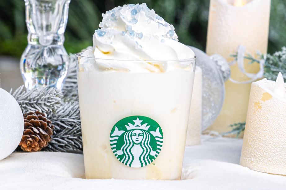 フラペチーノ｜スタバ「マカダミア ホワイトスノー チョコレート フラペチーノ」“初雪”イメージの真っ白フラペチーノ
