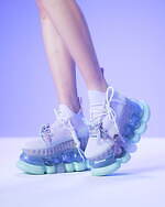 ミキオサカベ2025年春夏コレクション - 光る個性と甘すぎない愛らしさ｜写真23