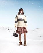 ルイ・ヴィトン“白銀グラデーション”のウィメンズバッグ、モノグラム・ナイロンの2WAYショルダーなど｜写真14