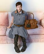 ミュウミュウのクリスマス - レザーの花やミニチュアバッグのチャーム、マテラッセレザーの財布も｜写真30