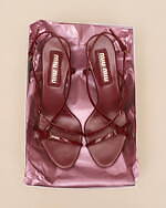 ミュウミュウのクリスマス - レザーの花やミニチュアバッグのチャーム、マテラッセレザーの財布も｜写真23