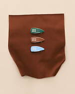 ミュウミュウのクリスマス - レザーの花やミニチュアバッグのチャーム、マテラッセレザーの財布も｜写真6