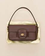 ミュウミュウのクリスマス - レザーの花やミニチュアバッグのチャーム、マテラッセレザーの財布も｜写真14