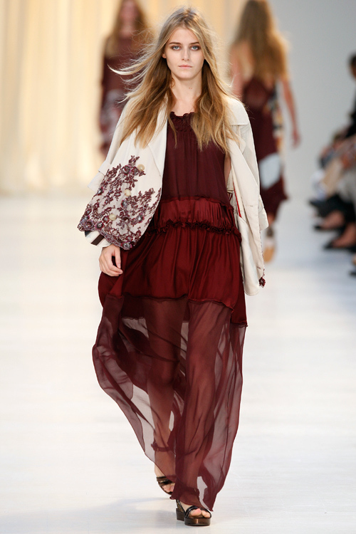 アントニオ マラス(Antonio Marras)、春の訪れを告げる2011年春 アントニオ マラス(Antonio Marras)、春の訪れを告げる2011年春