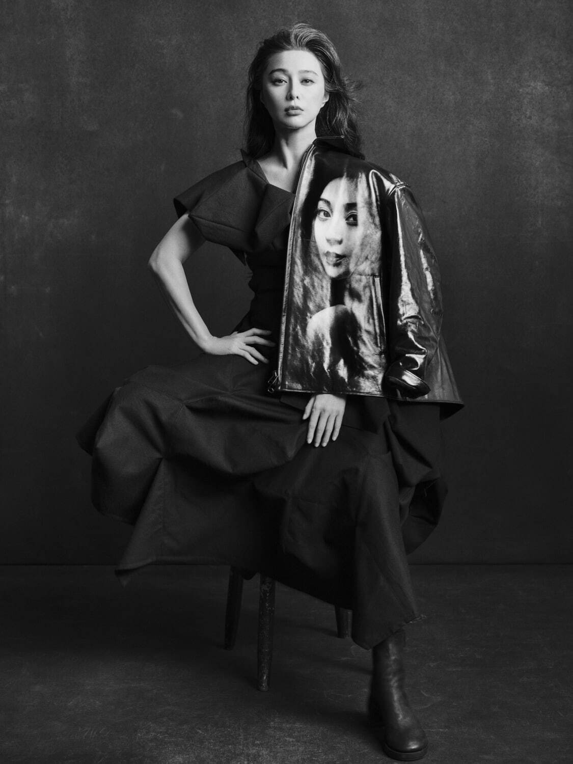 Yohji yamamoto 内田すずめ ファンビンビン ヨウジヤマモト プールオム、女優ファン・ビンビンの肖像画を配