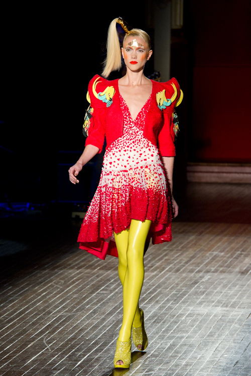 マニッシュ アローラ(manish arora) 2011年春夏ウィメンズコレクション  - 写真3