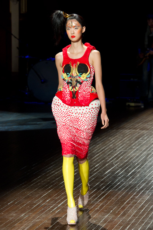 マニッシュ アローラ(manish arora) 2011年春夏ウィメンズコレクション シルエット - 写真5