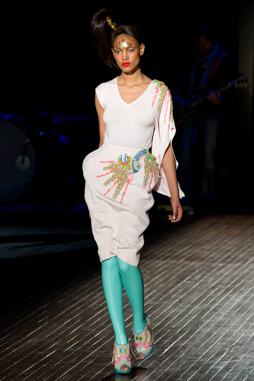 マニッシュ アローラ(manish arora) 2011年春夏ウィメンズコレクション シルエット - 写真28