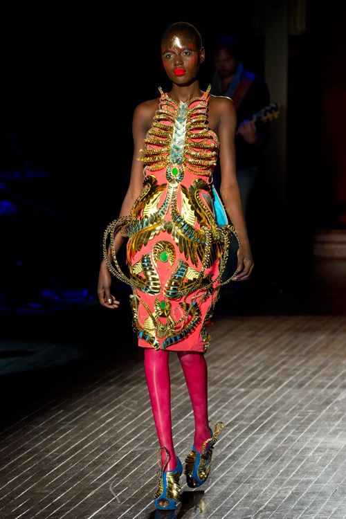 マニッシュ アローラ(manish arora) 2011年春夏ウィメンズコレクション  - 写真35