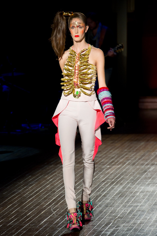 マニッシュ アローラ(manish arora) 2011年春夏ウィメンズコレクション  - 写真39