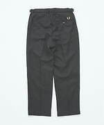 フレッドペリーのジャーナル スタンダード限定トラックジャケット、サイドライン排したミニマルなデザイン｜写真9